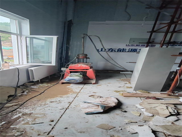 玉州地基基础下沉墙体裂缝加固注浆顶升施工